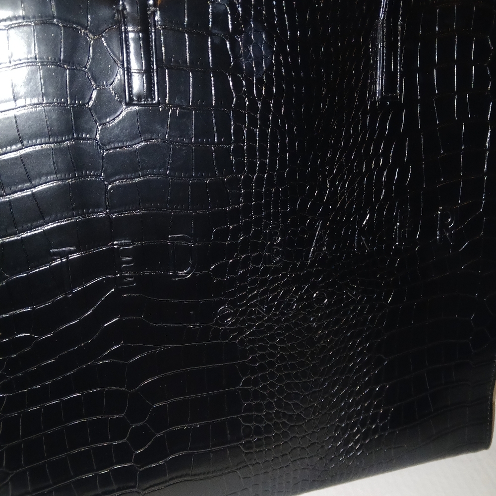 Ted Baker London The Icon Soocon Glossy Crocco Tote, Black, Faux Leather - Picture 7 of 10